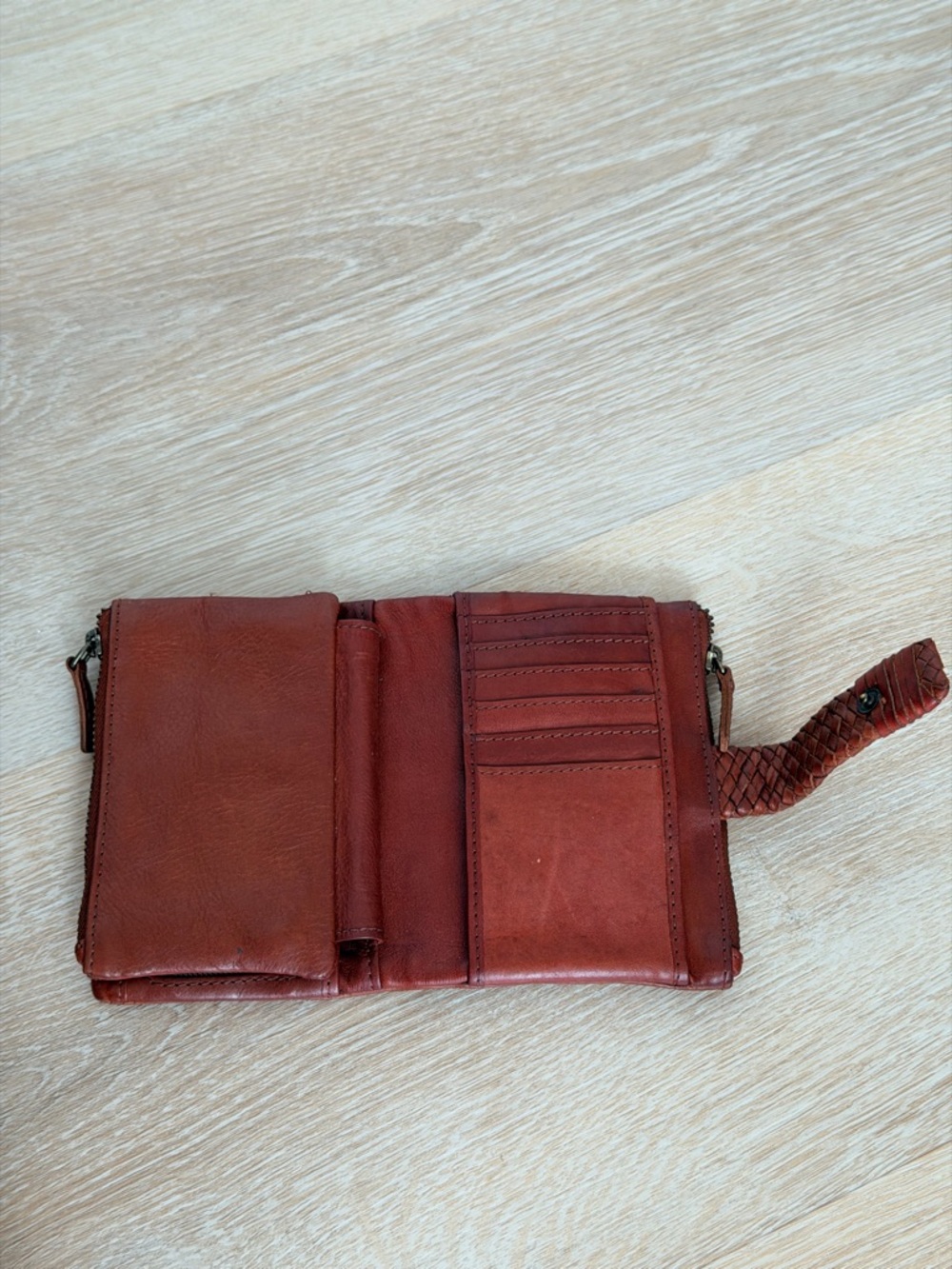 Handcrafted Brown Leather Wallet Cotton Braided Strap Closure Vintage Look Boho - Picture 3 of 8